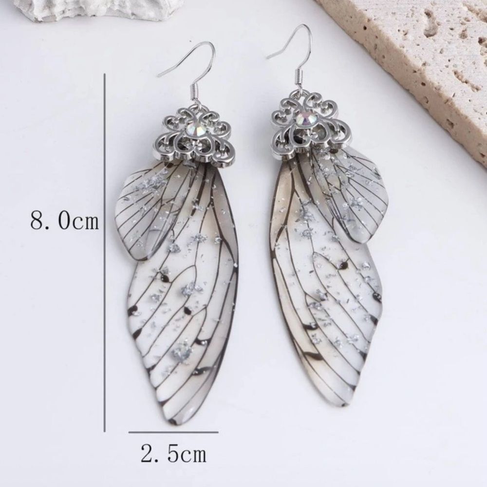 Cottagecoreā/ Fairycore Wing Earrings Silver Tone, Jewel Accent Engraved⦠- Picture 3 of 3